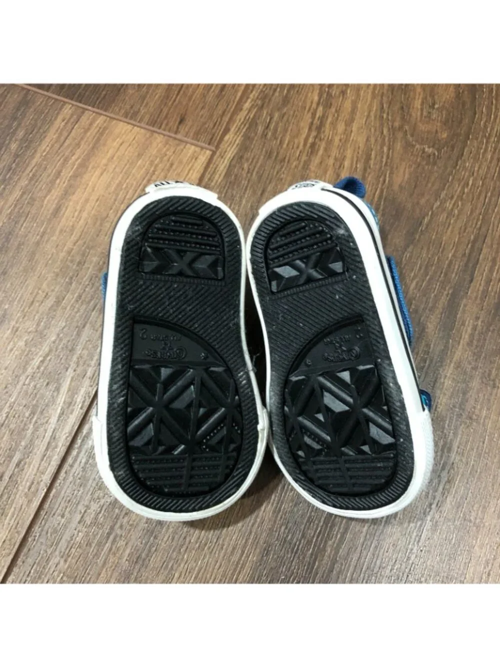 Converse Infant Baby Kids Unisex Iguana Lizard Dinosaur Shoes Sz 2 | 11cm